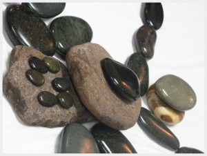 hot stone massage healing stones